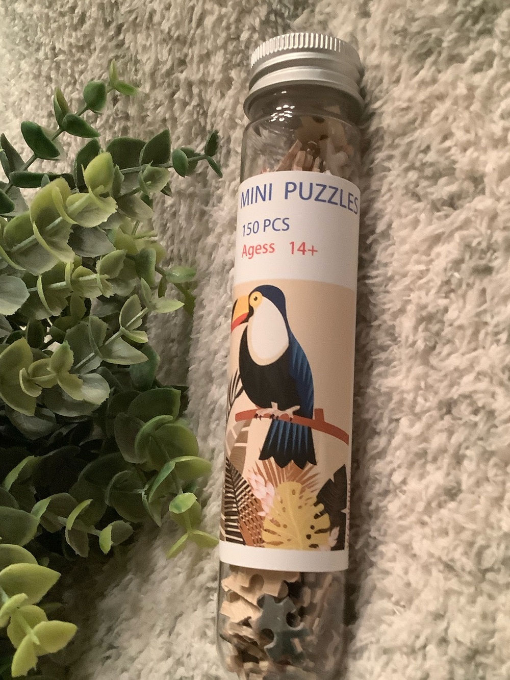 Mini Wood Puzzle Test Tube with Tropical Toucan Design NWT 150pieces ages 14+ - Picture 5 of 13